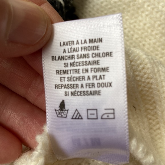 Aeropostale hooded knit cardigan sweater size medium. Ladies. - Picture 13 of 13